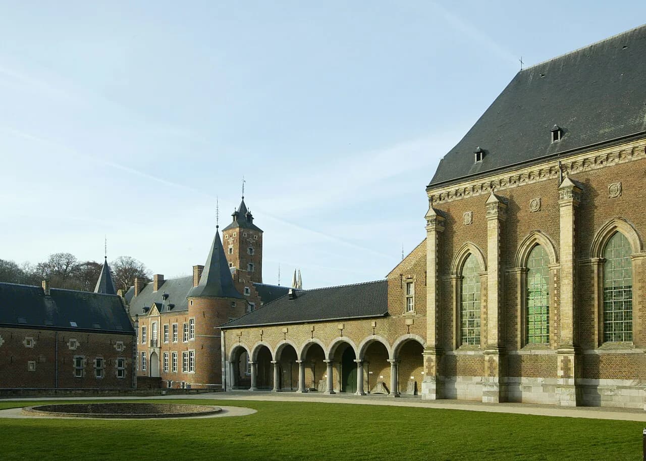 Alden Biesen: Visiting the Teutonic Order Castle in Limburg