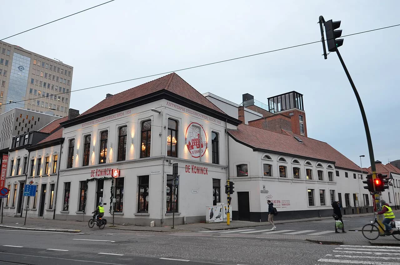 Antwerp Breweries: De Koninck Tours and the City's Beer Bars