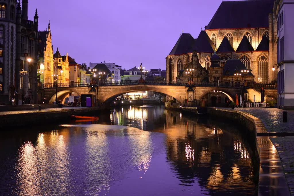 Dampoort, Ghent: The District Around Gent-Dampoort Station