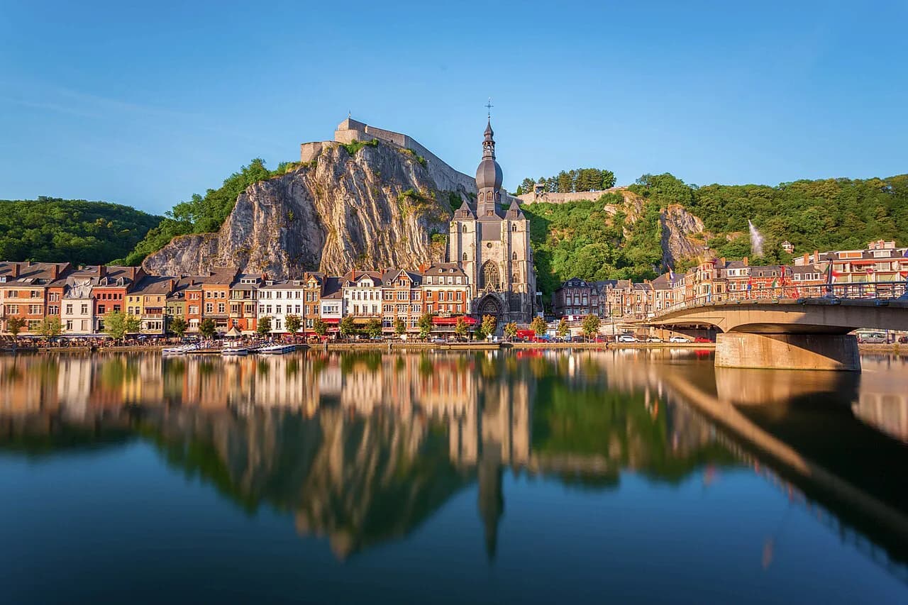 Dinant, Belgium: Citadel, Church and Saxophone Trail Guide