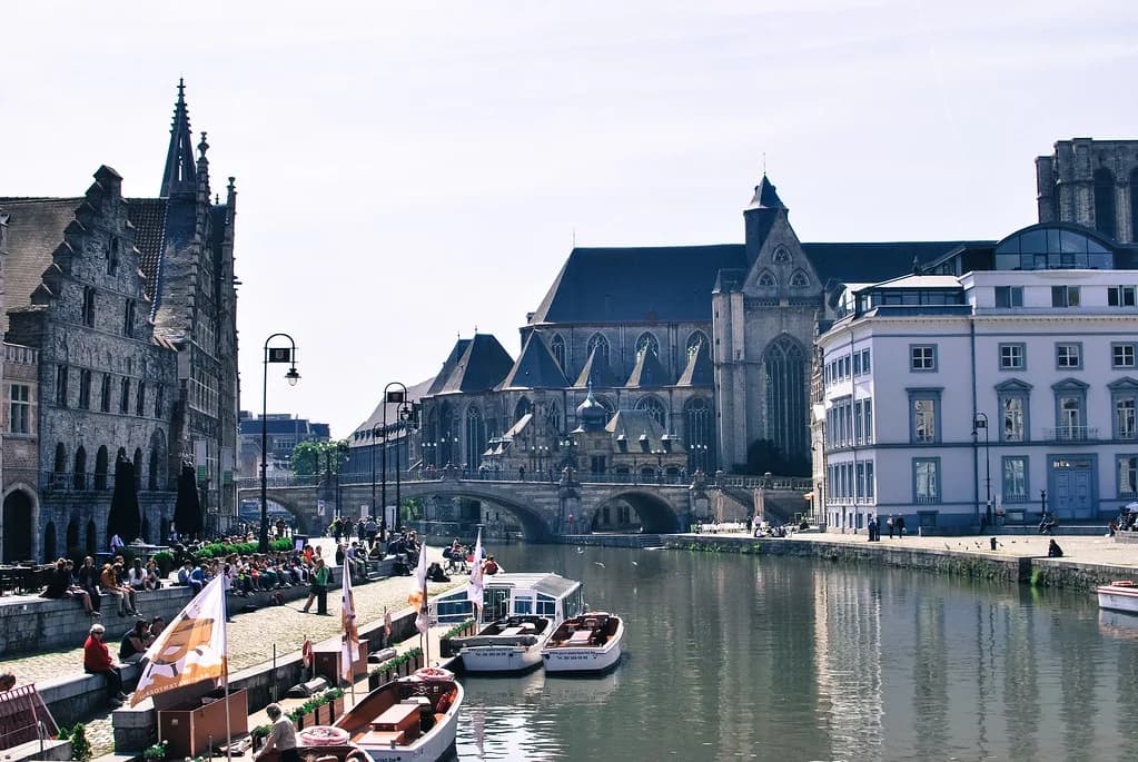 How Many Days in Ghent? One, Two or Three Days