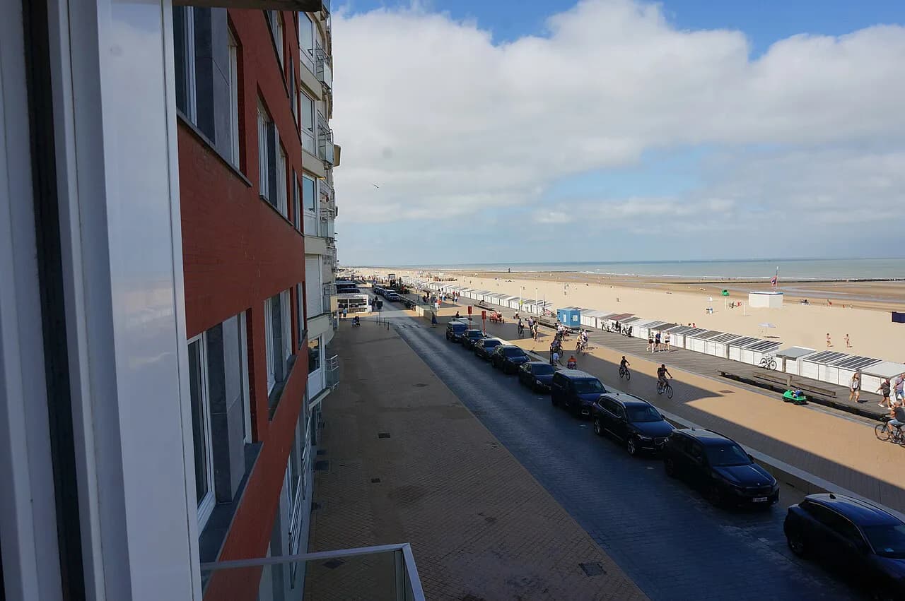 Ostend sightseeing: plan your days around the dunes and the seafront