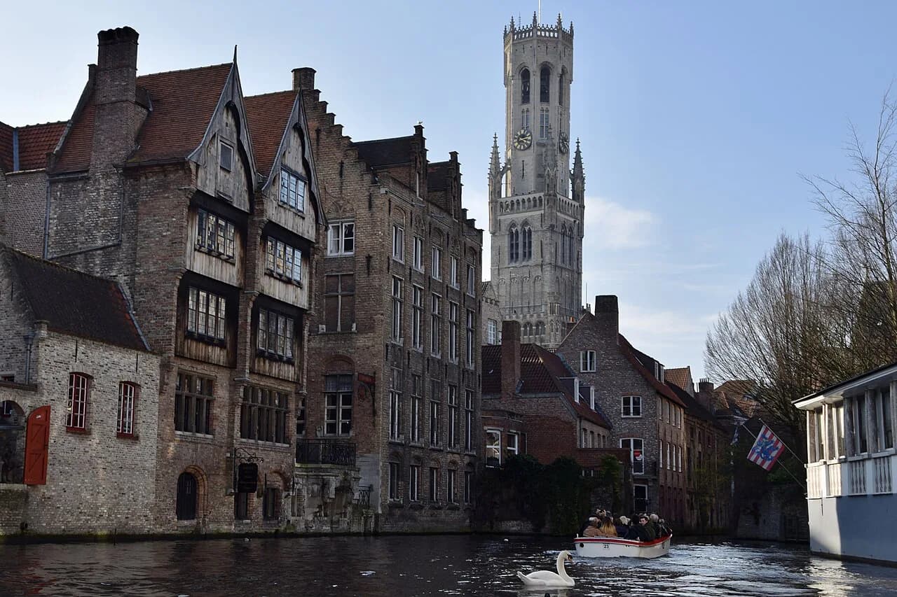Rozenhoedkaai, Bruges: the Quay of the Rosary and Its Views