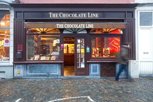 The Chocolate Line Bruges: Dominique Persoone's Simon Stevinplein Shop
