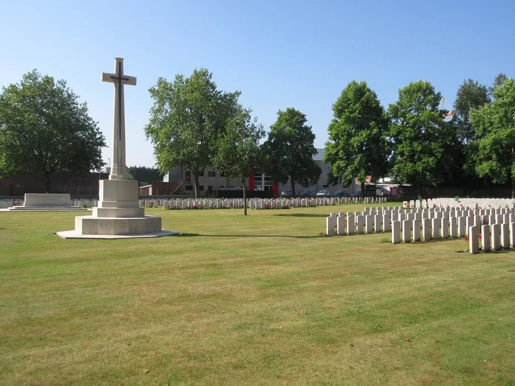Ypres Reservoir Cemetery: Visiting the CWGC Site in Ypres