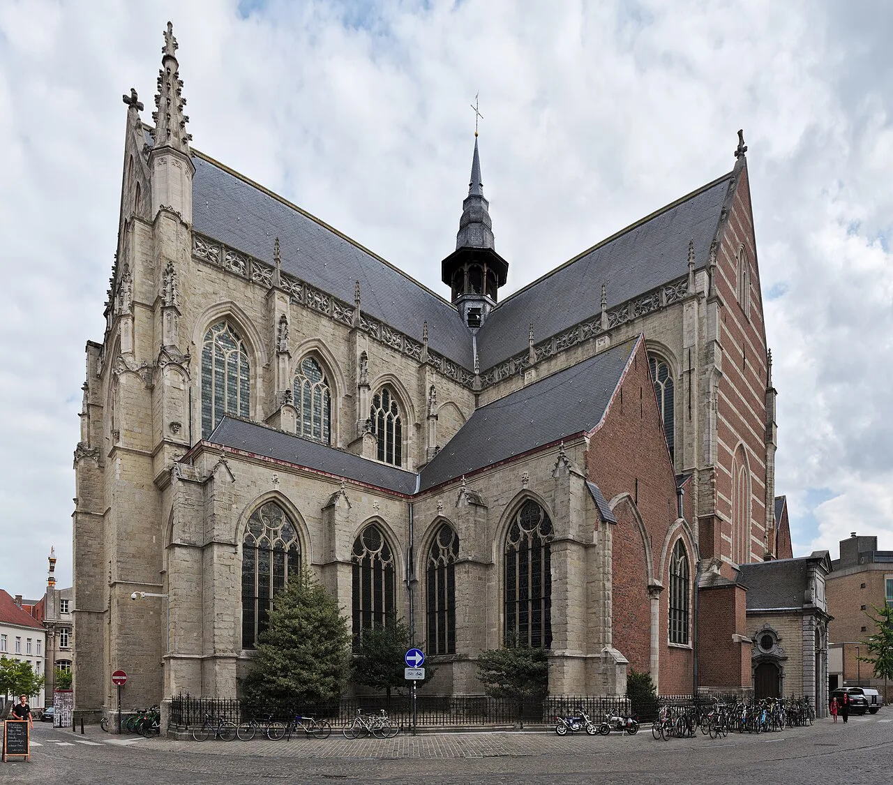 The Gothic Sint-Martinuskerk in Aalst.