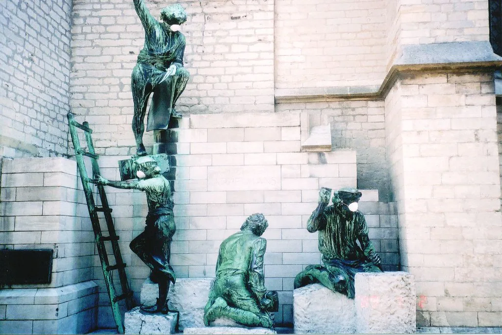 The Appelmans statue beside the cathedral, Antwerp.