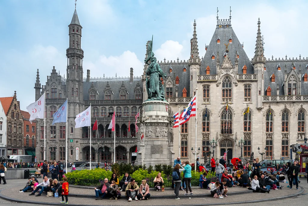 The Provincial Court and the statue on the Markt in Bruges.