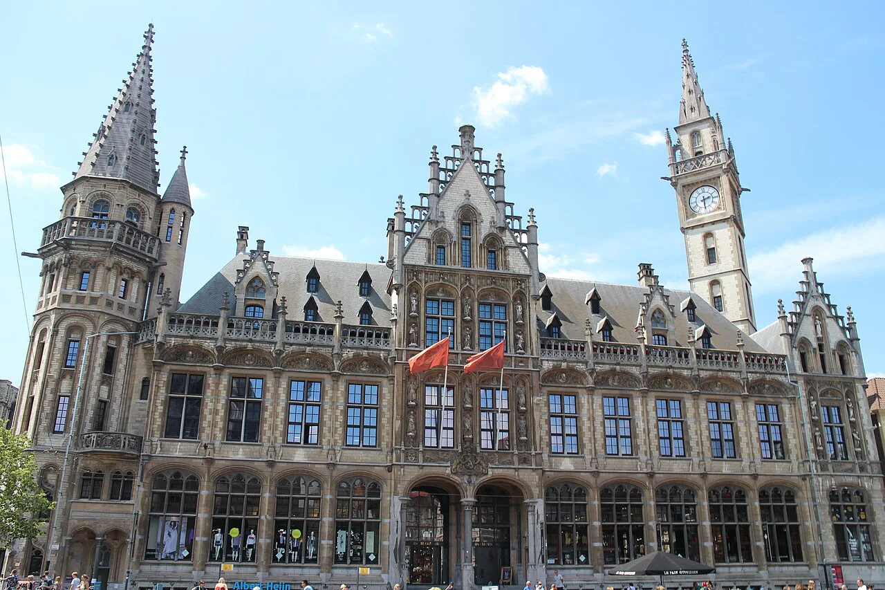The former post office building on the Korenmarkt in Ghent.