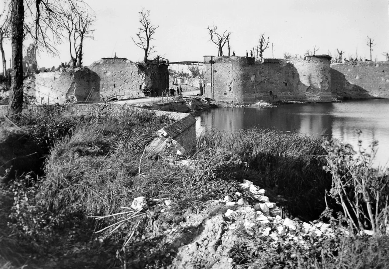 The Lille Gate and the moated ramparts during the First World War, Ypres.