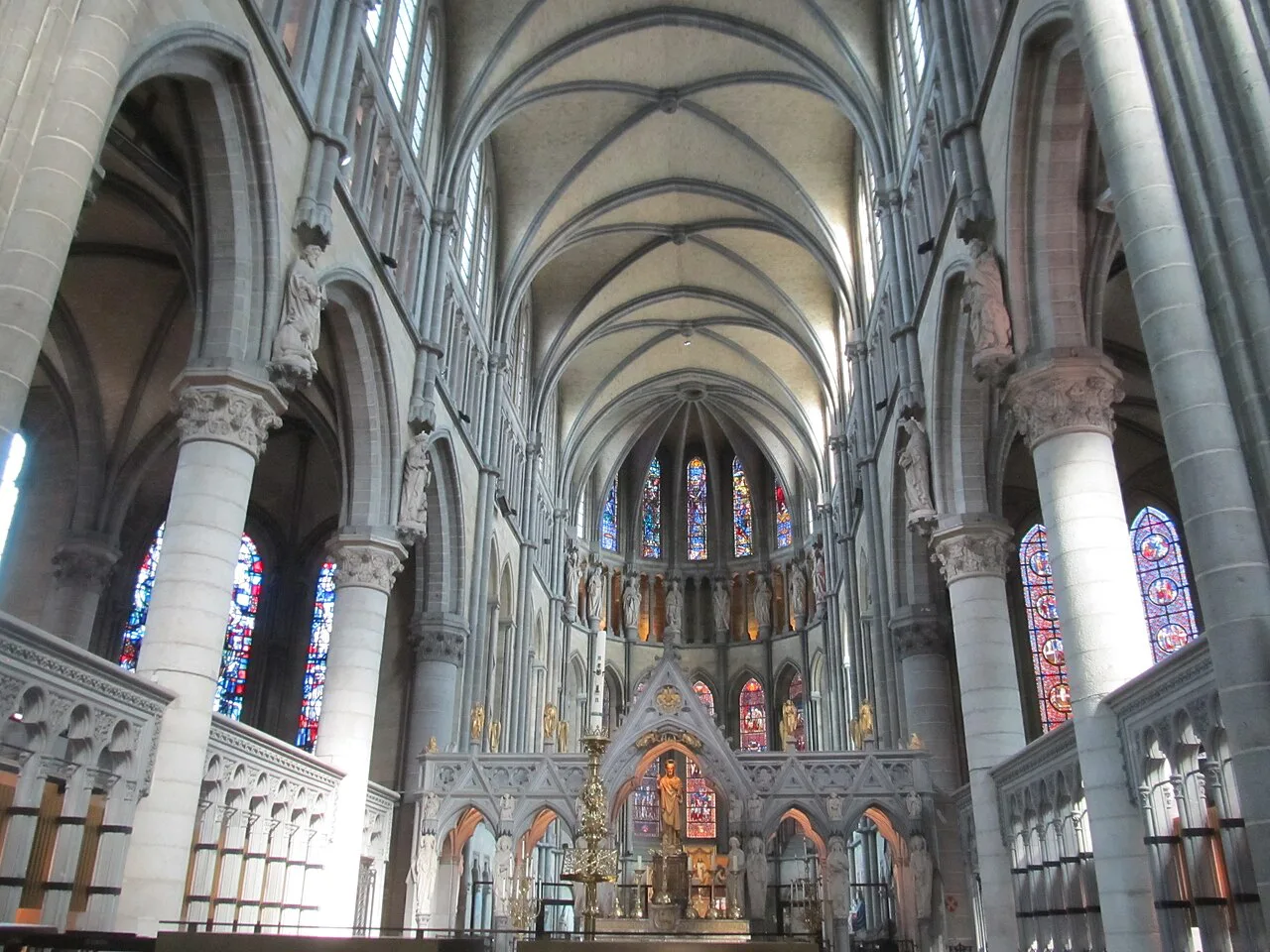 The Gothic nave of St Martin's Cathedral, Ypres.