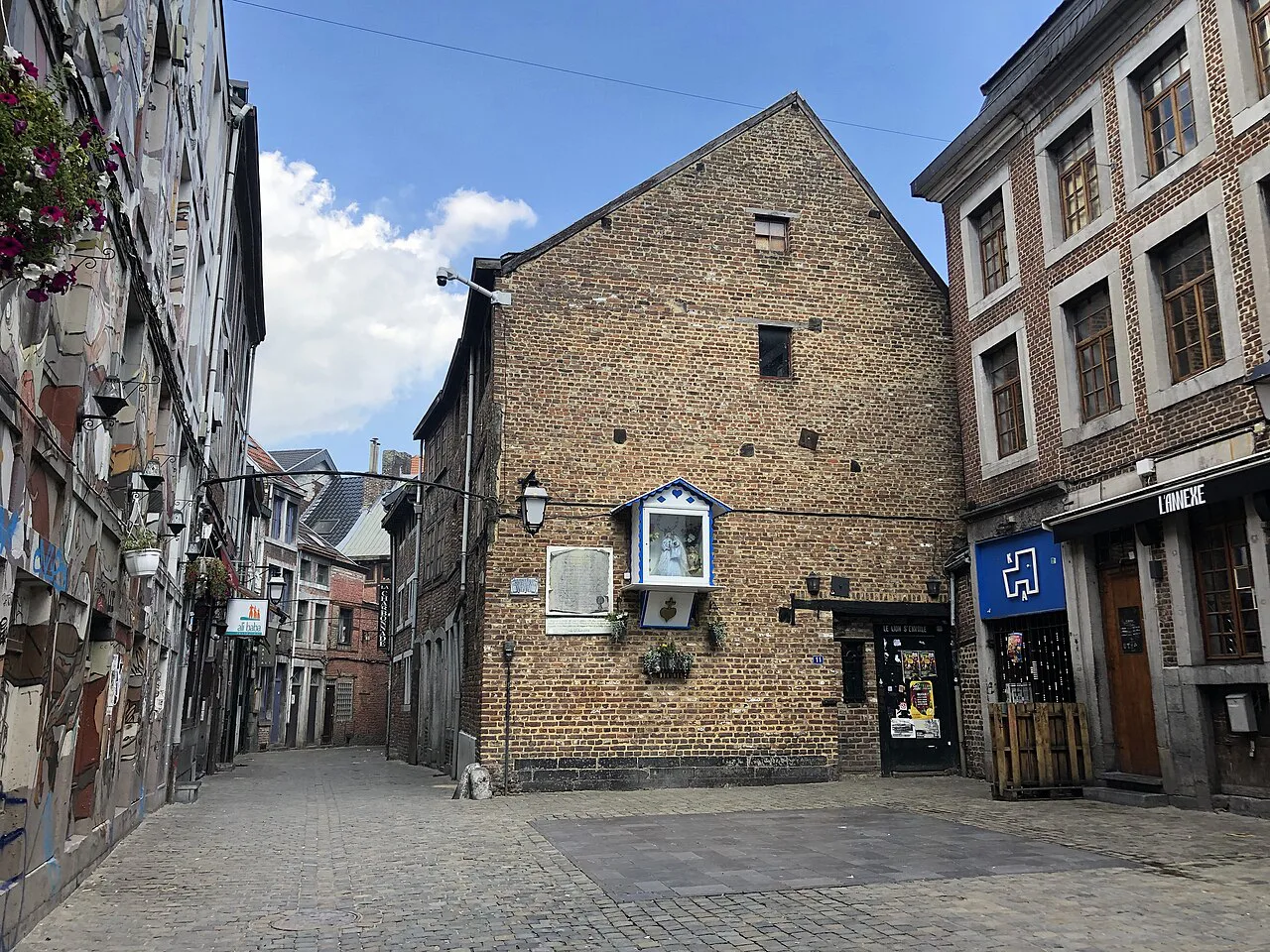 Rue Roture with its small wayside shrine in the Outremeuse district, Liège.