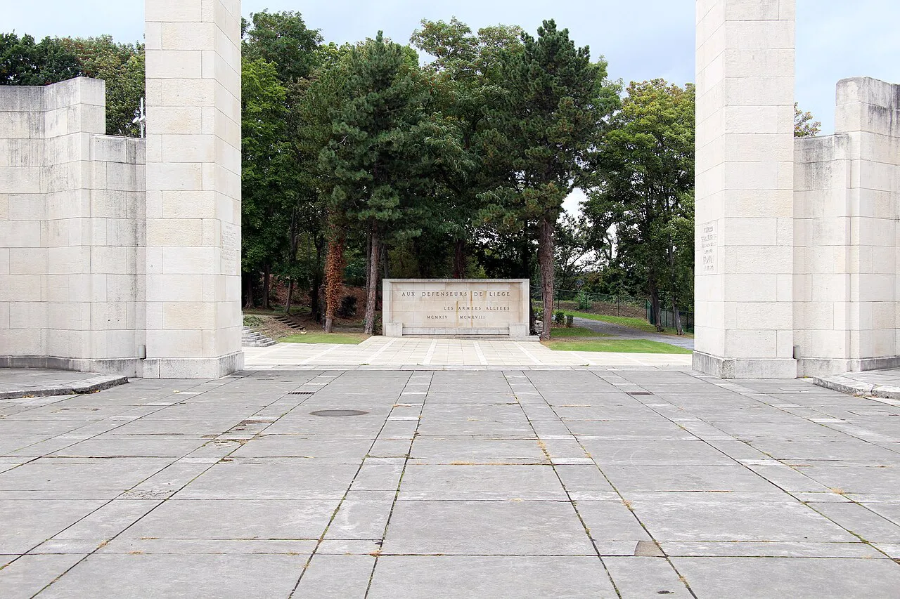 Trees beyond the stone esplanade of the Interallied Memorial on Cointe hill in Liège.