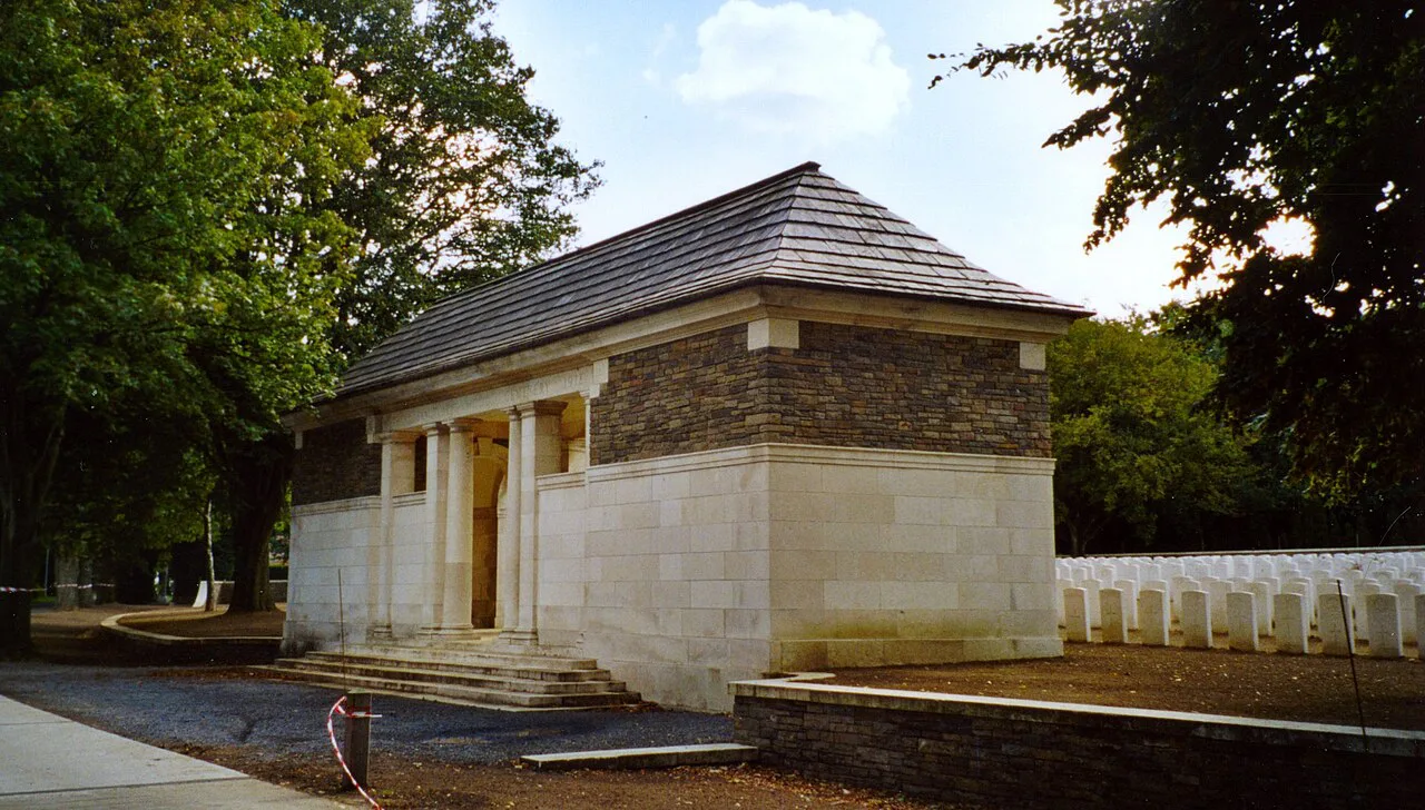 The entrance pavilion of Sanctuary Wood Cemetery, near Ypres.